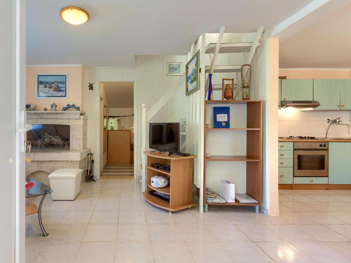 Holiday Home Lavanda - ROJ453 Žminj Esterno foto