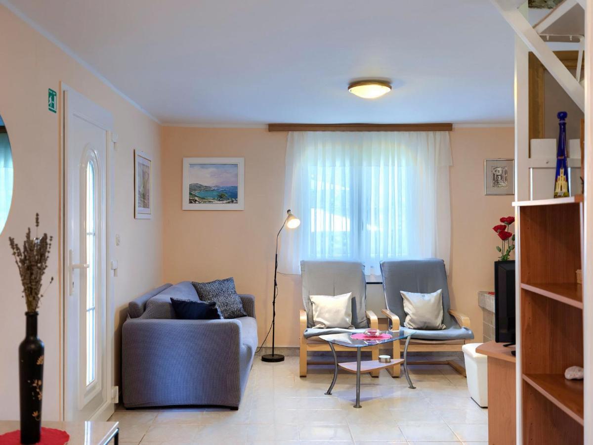 Holiday Home Lavanda - ROJ453 Žminj Esterno foto